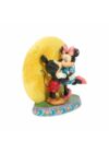 Magic and Moonlight (Mickey and Minnie a Teliholddal)