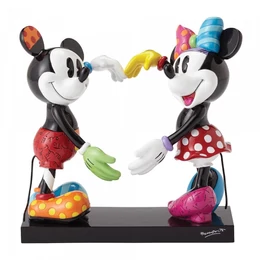 Mickey & Minnie egér karjaikkal szívet formálnak